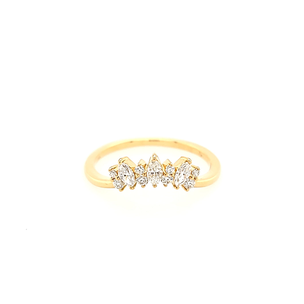 18k Yellow Gold Marquise Diamond Ring (I7709)