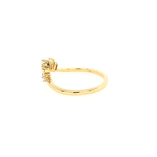 Load image into Gallery viewer, 18k Yellow Gold Marquise Diamond Ring (I7709)
