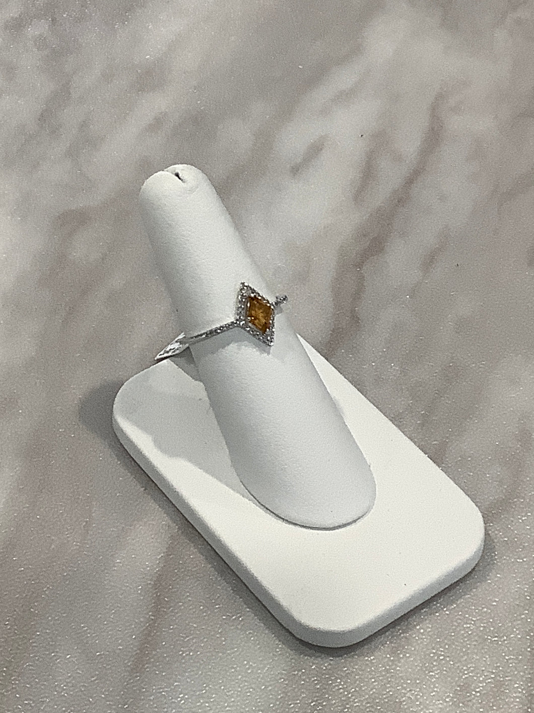 14k White Gold Diamond Citrine Ring (I6547)