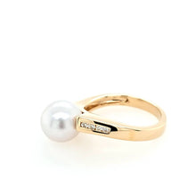 Load image into Gallery viewer, 14k Yellow Gold South Sea Pearl &amp; Diamond Wave Ring (I8177)
