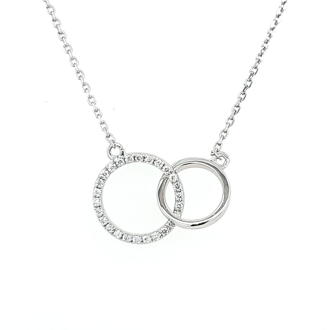 14k White Gold Diamond Interlocking Circle Necklace (I8193)