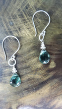Load image into Gallery viewer, AVF Silver Twisted Ring Faceted Green Quartz Drop Earrings (SI3771)
