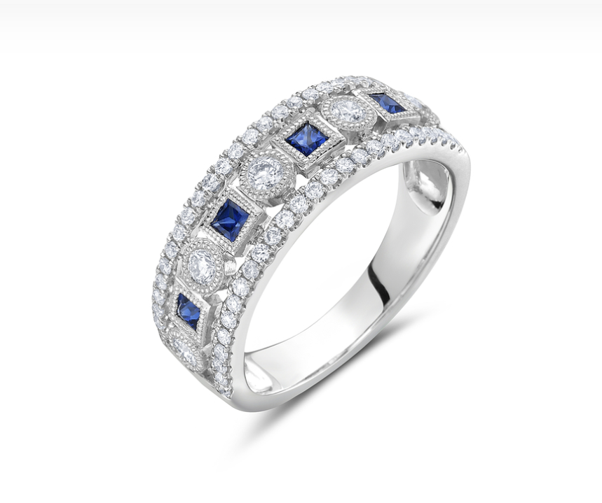 18k White Gold Sapphire & Diamond Textured Bezel Ring (I8671)