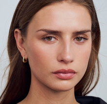 Load image into Gallery viewer, Sif Jakobs 18k Yellow Gold Plated Sterling Silver Borsa Pianura Chunky Hoop Earrings
