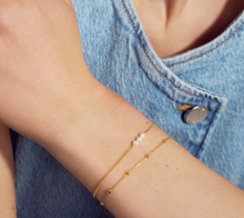 Load image into Gallery viewer, Sif Jakobs Rhodium or 18k Yellow Gold Plated Perla Cinque Pearl Bracelet
