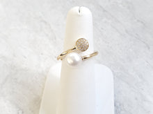 Load image into Gallery viewer, 14k Gold South Sea Pearl &amp; Pave Diamond Wraparound Ring
