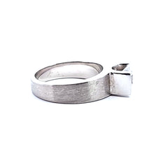 Load image into Gallery viewer, 14k White Gold Tension Set "Floating" Cubic Zirconia Engagement Ring (I516)
