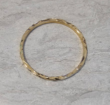 Load image into Gallery viewer, Susan Bella Original - 14k Yellow Gold Signature Series Solid Bangle Bracelet
