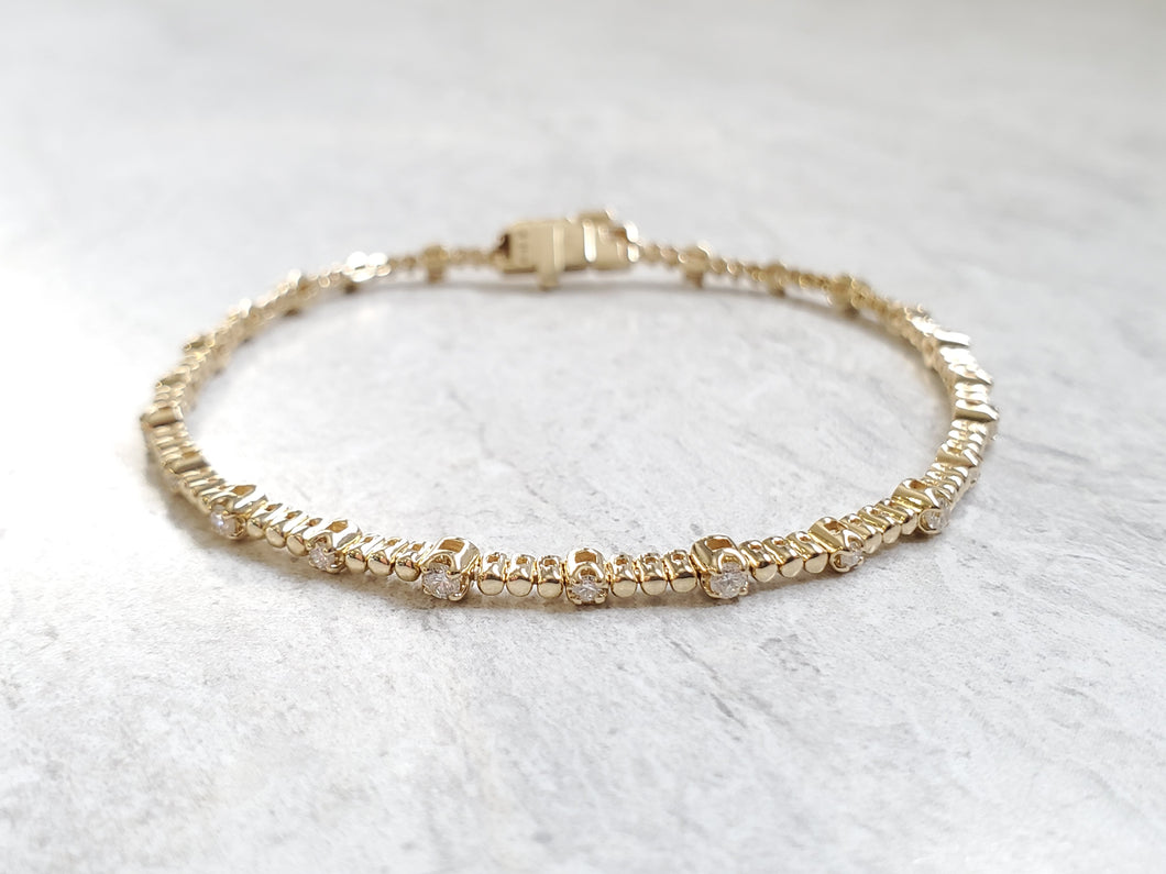 14k Yellow Gold Prong-Set Diamond Station Bracelet (I9679)