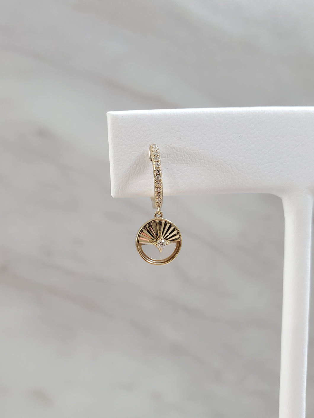 14k Gold Half-Engraved Circle & Diamond Star Huggie Hoop Earrings (I9683)