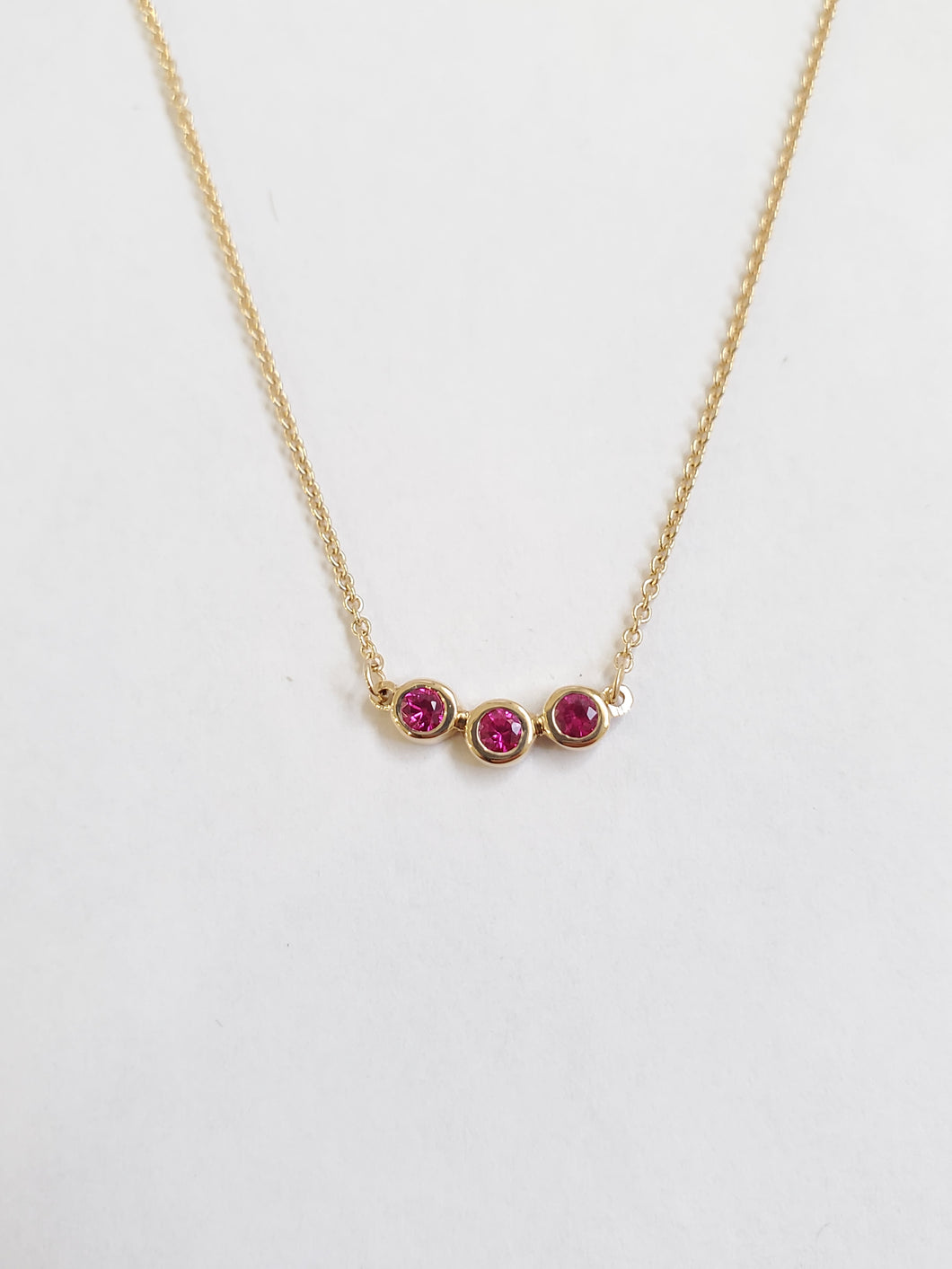14k Yellow Gold Triple Bezel Set Ruby Necklace (I9767)
