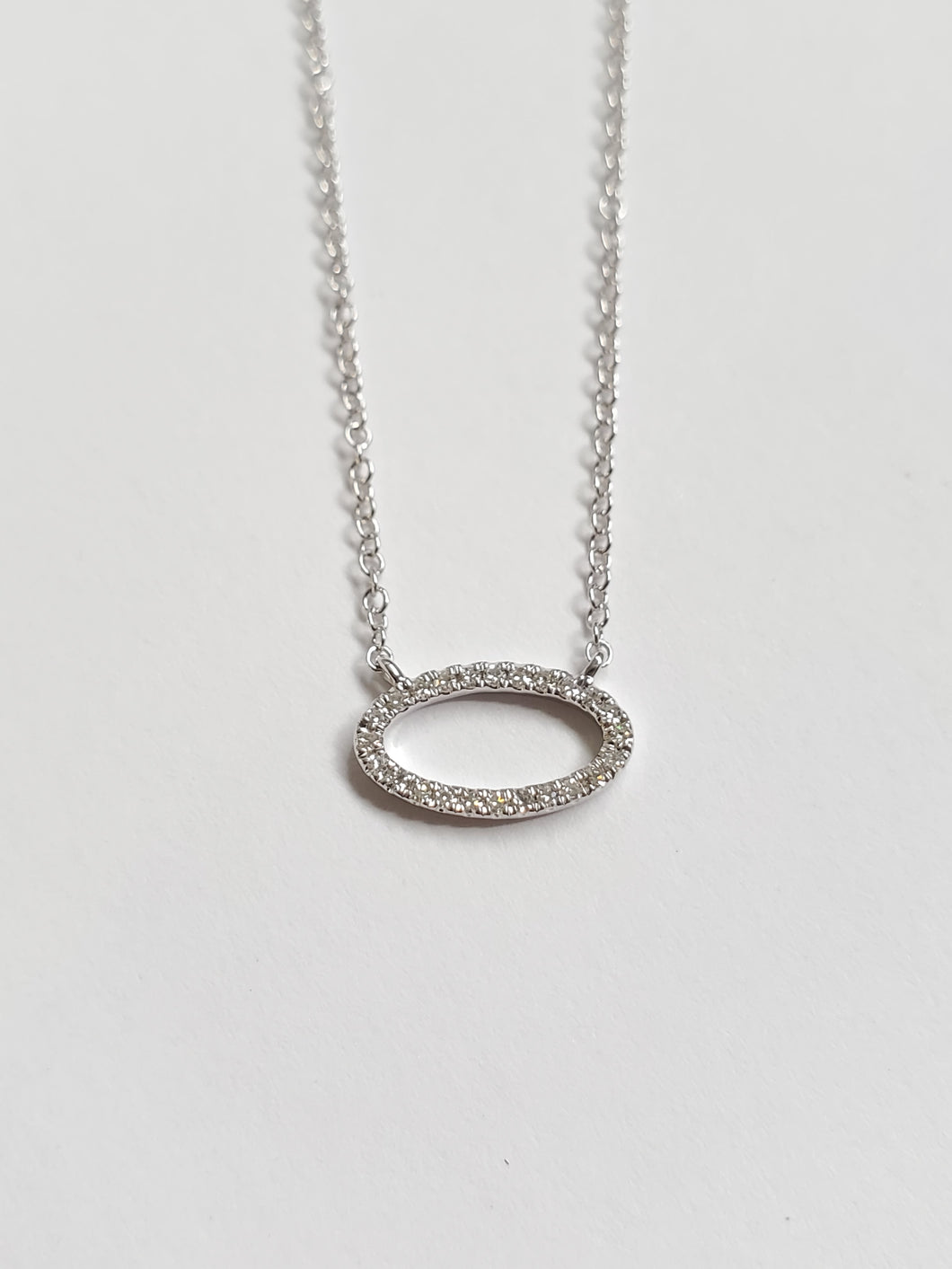 14k White Gold Pave Diamond Oval Necklace (I9830)