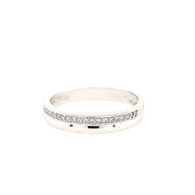 Load image into Gallery viewer, White Gold Diamond Row Textured Ring (I7267)
