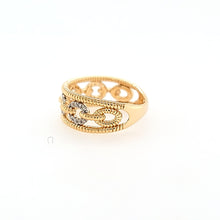Load image into Gallery viewer, Yellow Gold Diamond Link Wide Ring (I7571)
