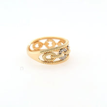 Load image into Gallery viewer, Yellow Gold Diamond Link Wide Ring (I7571)
