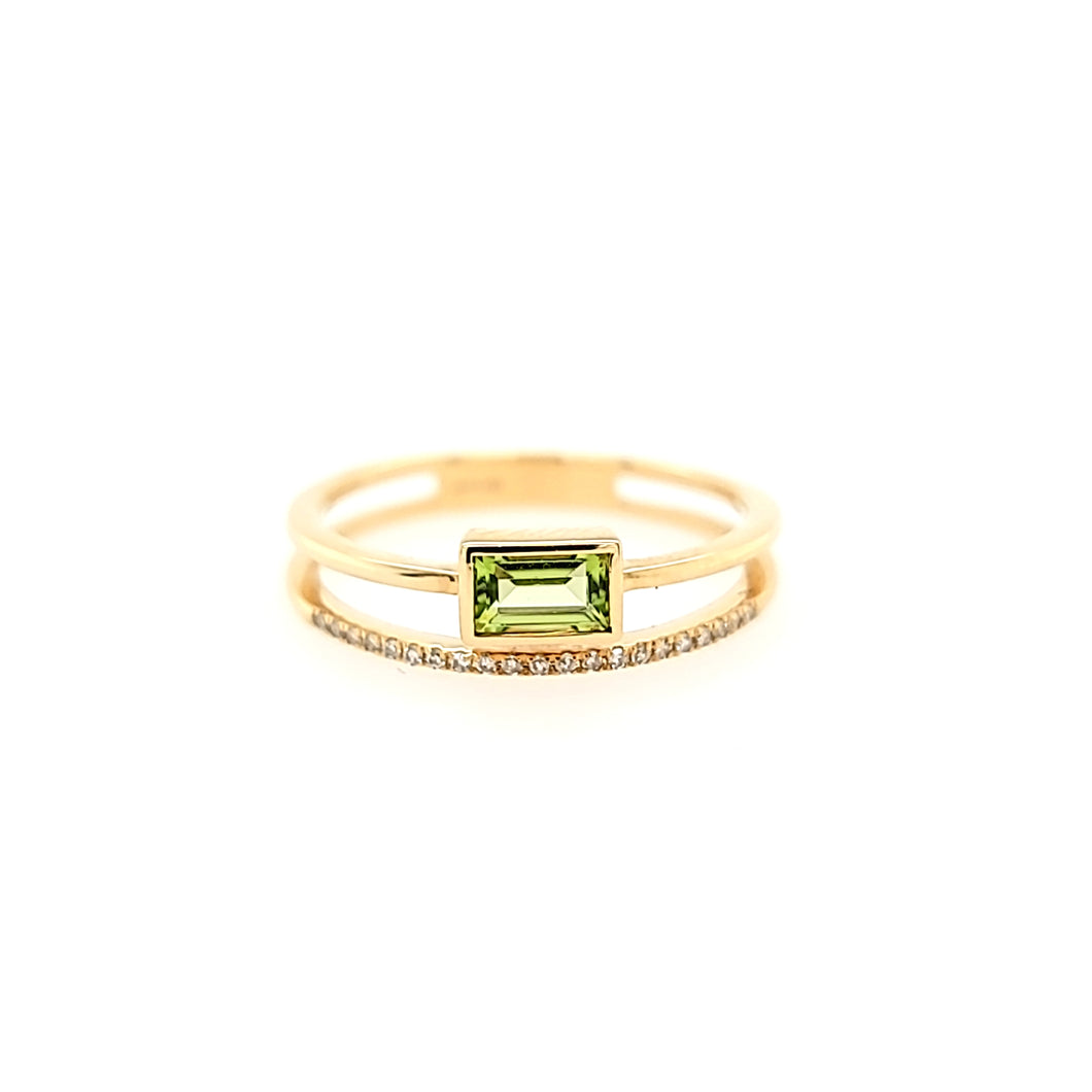 14k Yellow Gold Peridot & Diamond Ring (I7452)