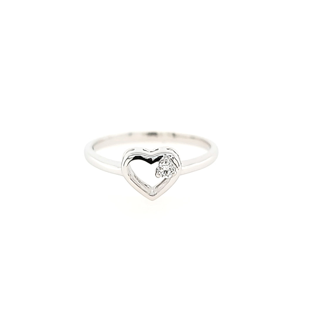 White Gold Diamond Heart Ring (I7269)