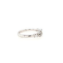 Load image into Gallery viewer, White Gold Scattered Diamond Ring (I123)

