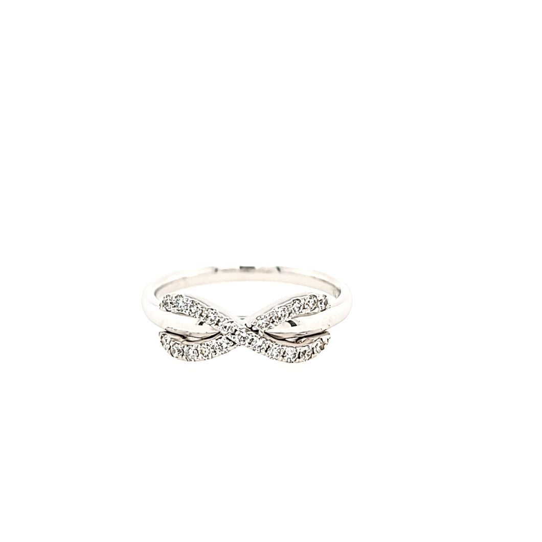 White Gold Diamond Infinity Ring (I1940)